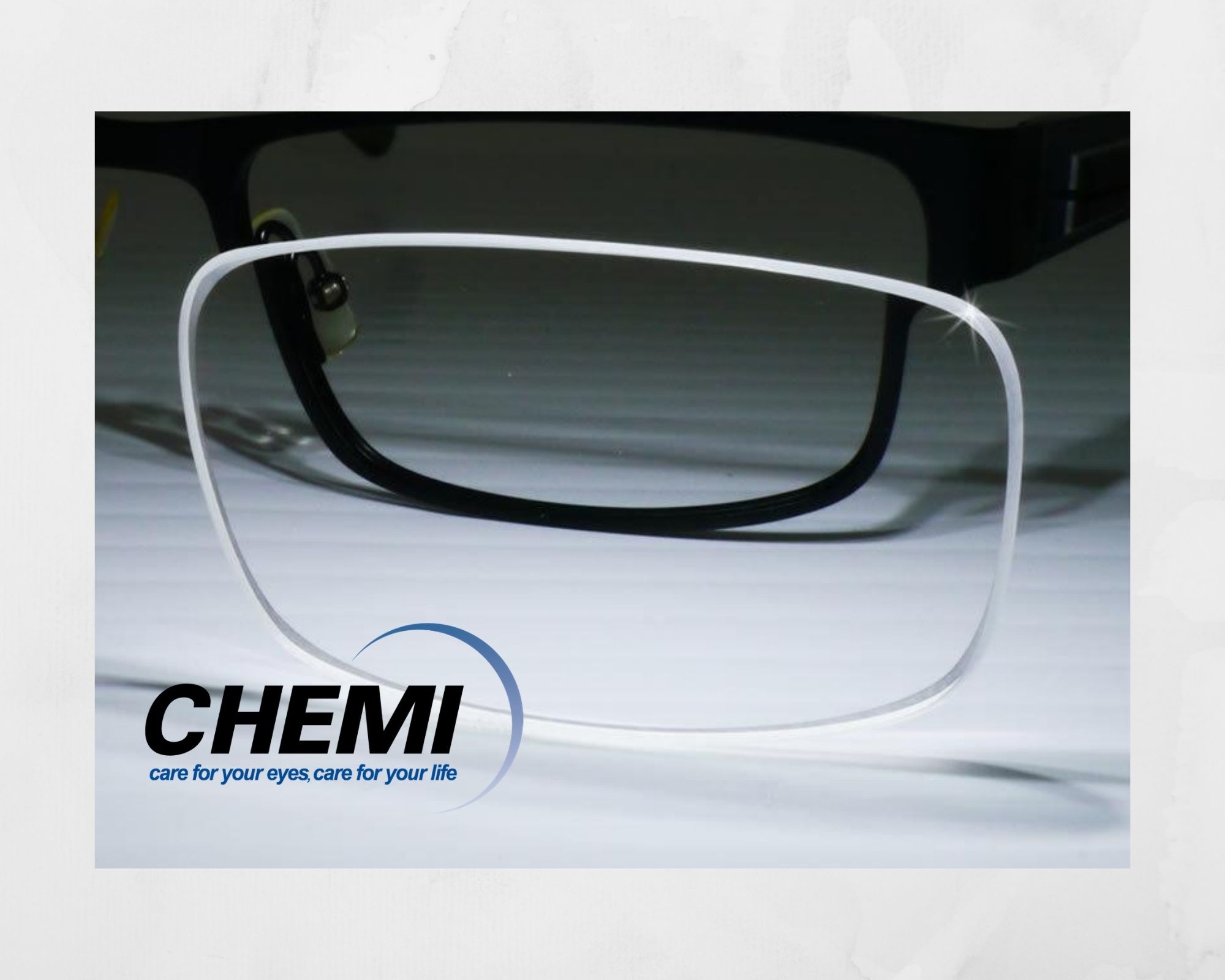 Tròng kính Chemi là thương hiệu mắt kính của Hàn Quốc